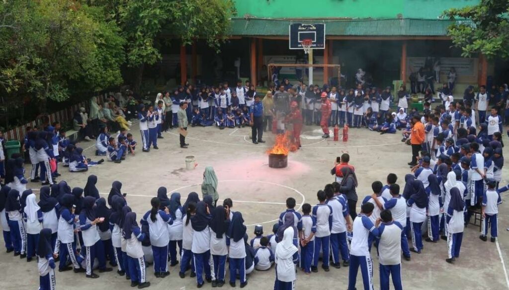 Kebakaran SMP Megamendung