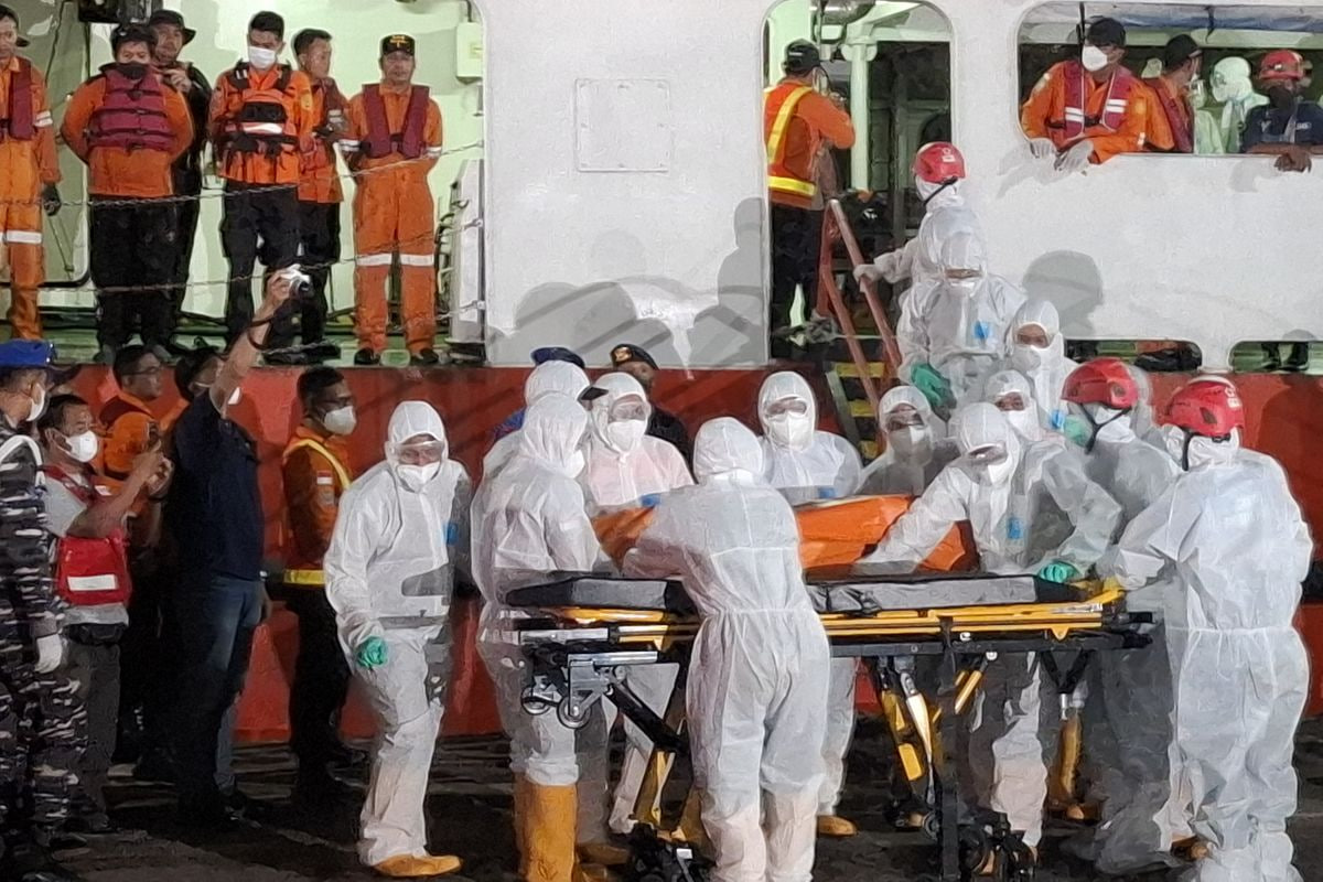 Identifikasi Korban KM Virgo Capai Sembilan Jenazah