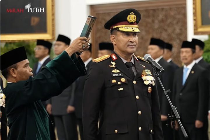 Jenderal Suyudi Resmi Pegang Tongkat Komando Polri